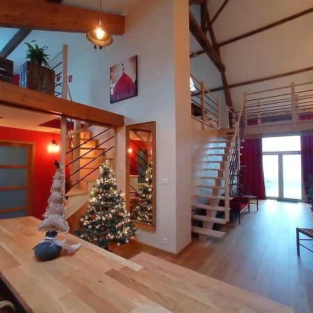 Willa La Grange De Marie A St Angel - Magnifique Grange Renovee En Loft Pour 1 A 6 Pers Saint-Angel  Zewnętrze zdjęcie